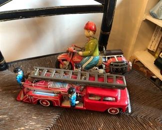 Collection of vintage tin toys