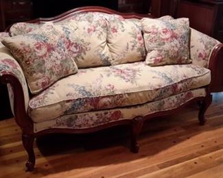 Beautiful Ethan Allen Featherblend sofa.