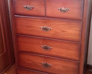 College Furniture chest of 4 drawers.