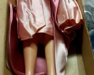 Antique Lovable Louise 7 jointed doll, in excellent condition, with box!