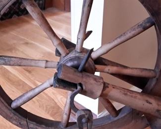Carved wood antique spinning wheel...beautiful!