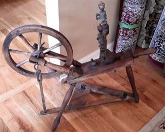Carved wood antique spinning wheel...beautiful!