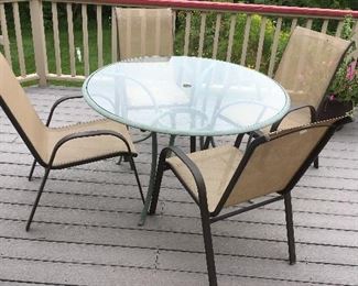 Patio Table with 4 Chairs