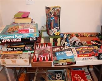 Note the Spiderman in box, climbing character.