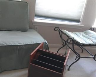 Accessories for Home https://ctbids.com/#!/description/share/216848