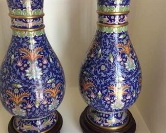 Pair of Chinese Vases https://ctbids.com/#!/description/share/208969