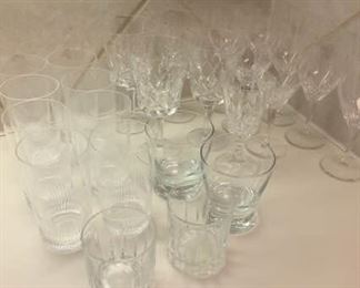 Glassware Collection https://ctbids.com/#!/description/share/212915