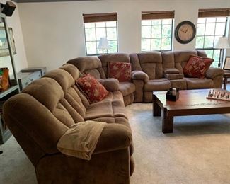 MICROFIBER SECTIONAL 3 PC Very Clean and comfortable 3 seat with 2 Recliners, Corner pc seats two , 2 seat with 2 recliners and center console