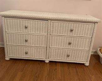WICKER 6 DRAWER CHEST(Mirror not included)