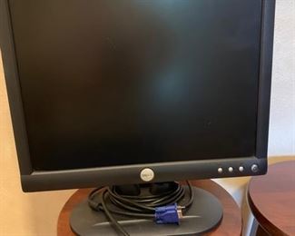 DELL COPUTER MONITOR