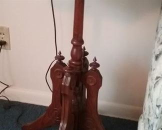 Antique Lampstand in perfect condition