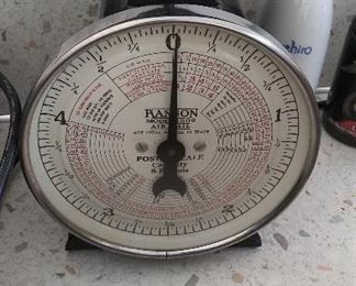 Vintage Hanson postal scale