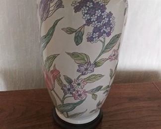 "Asian" ceramic lamp