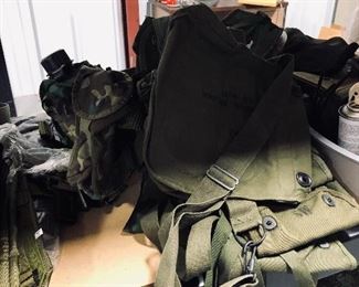 military pouches/ ammo pouches