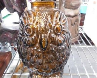 Vintage amber owl bank