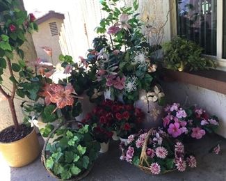 Silk flowers in pots in excellent condition