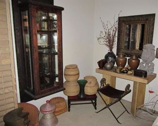 pitluk dressing table