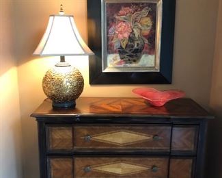 This is a fun little catch-all chest.  Great chubby lamp, print