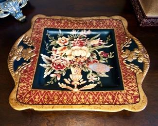 Here's the tray I mentioned - it's beautiful.