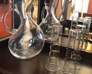 Look at the lines of that pitcher and also the interesting shot glasses or whatever they are (perhaps slammer glasses?)