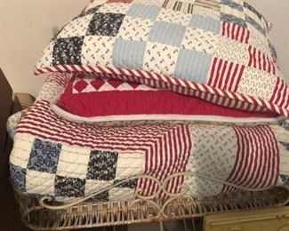 quilts, bench, pillow