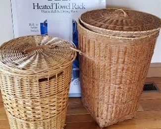 Towel Rack, Hampers and Scale https://ctbids.com/#!/description/share/216005