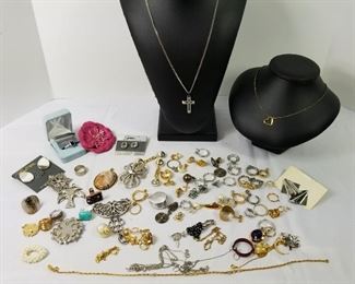 Mixed Lot of Vintage and Newer Costume Jewelry https://ctbids.com/#!/description/share/214393