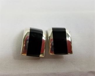 Pair of Silver and Onyx Earrings https://ctbids.com/#!/description/share/214344