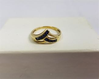 14 Karat Gold Ring with Blue Stones https://ctbids.com/#!/description/share/214352