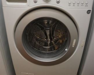 LG Washer with Pedestal