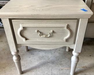 Night stand https://ctbids.com/#!/description/share/214249