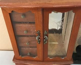jewelry box