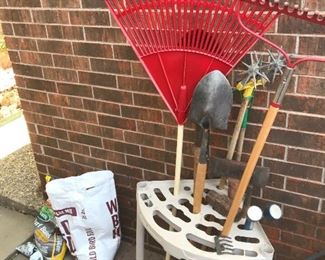 lawn tools & organizer