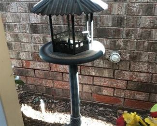 wrought iron birdhouse stand