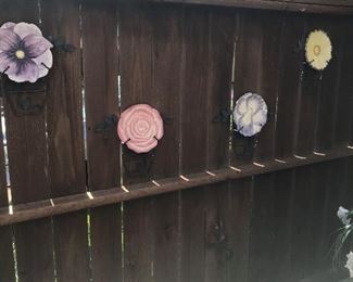 decorative outdoor plates