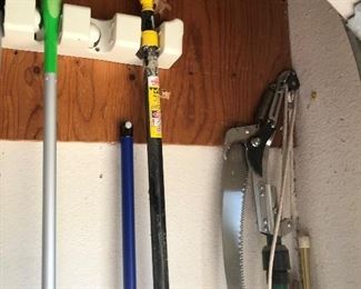 lightbulb changer tree branch trimmer