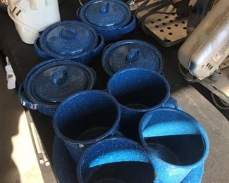 vintage Coleman enamel blue white speckled campfire cookware