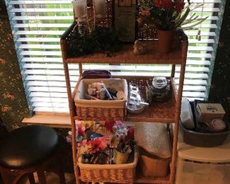 bathroom stand