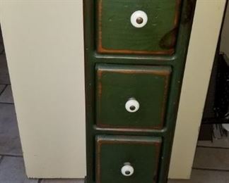 Kitschy small cabinet