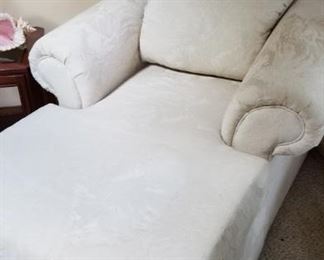 Chaise Lounge Chair