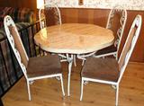 70's Table & Chairs