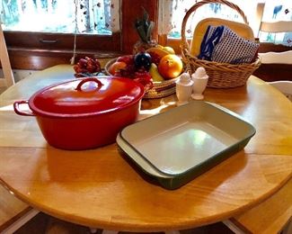 Le Cruset Baking pan (Green) and Descoware Dutch oven (orange)