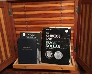 Coin cabinet - wonderfully made!