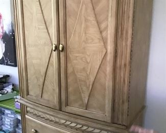 Armoire