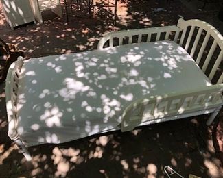 child bed in great shape