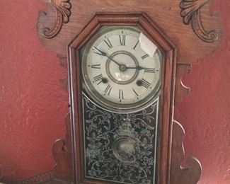 Mantle clock, Waterbury