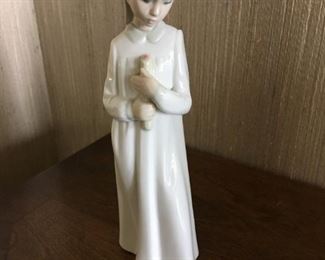 Zaphir Sculpture