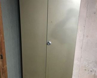 2801 Metal Lockermin