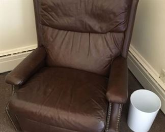 2801 Recliner Closedmin