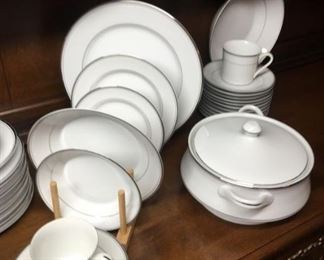 2801 China Closemin